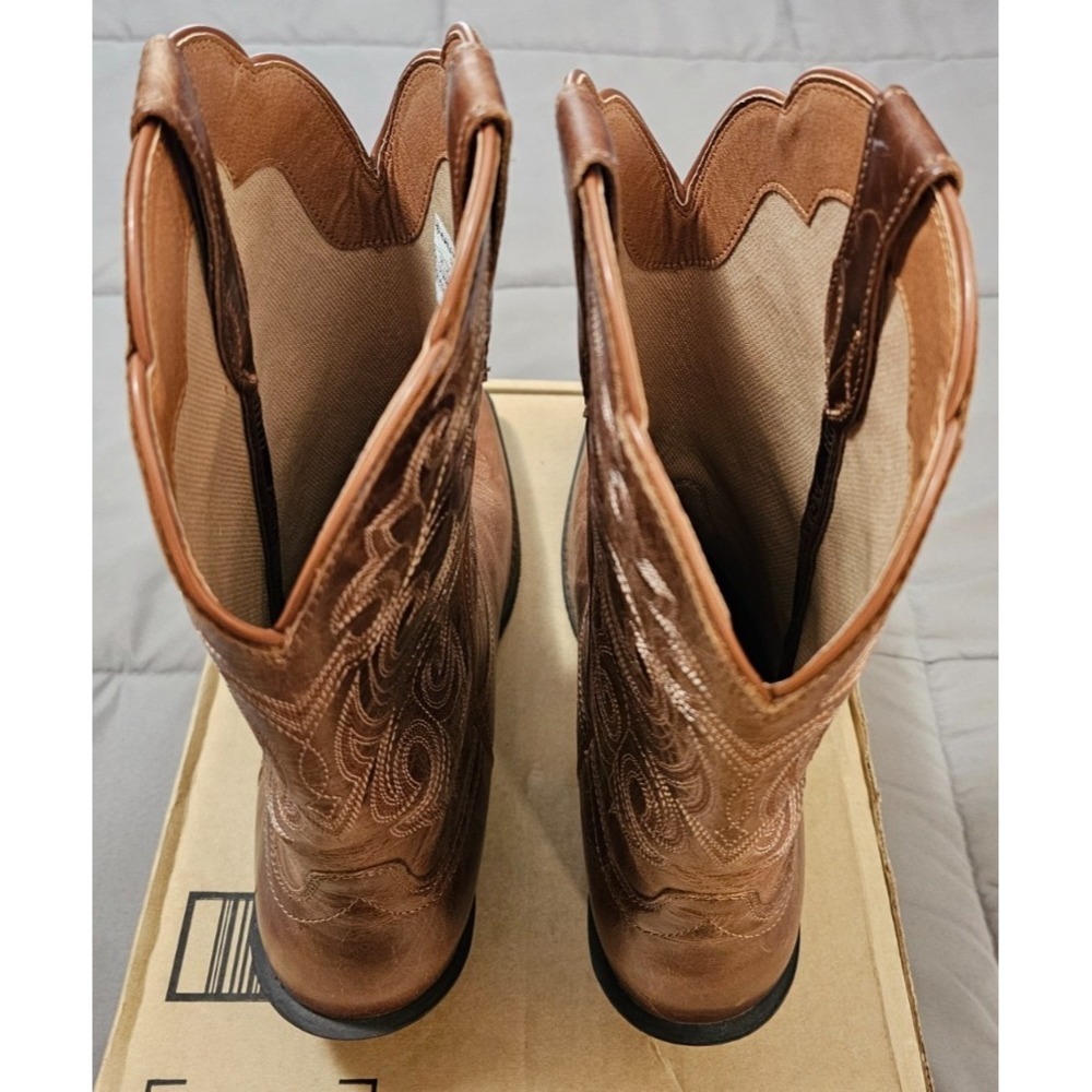 Ariat® (Women's 11 B) Round Up™ Performance Western Boots in Russet - $200 - Picture 7 of 12